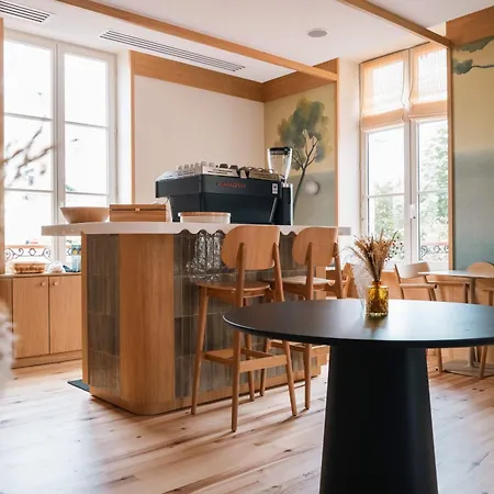 Hotel Saint Julien 3*