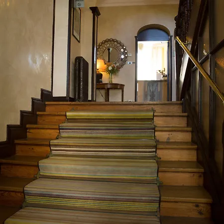 Hotel Saint Julien 3*