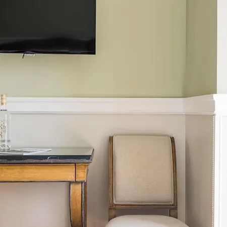 Saint Julien فندق بياريتز