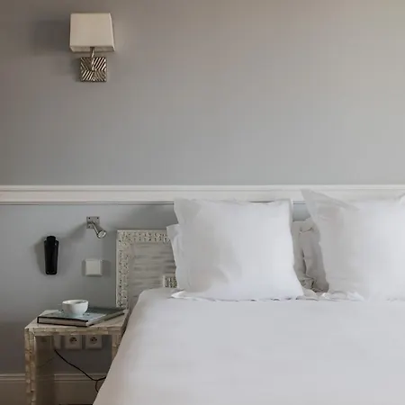 Otel Saint Julien 3*