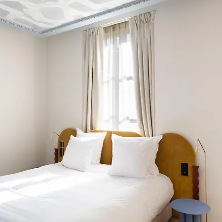 Otel Saint Julien 3*