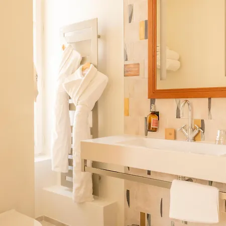 Hotel Saint Julien Biarritz