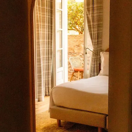 Saint Julien 3* Біарріц