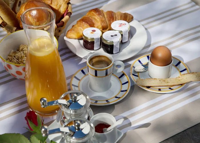 Saint Julien Готель Біарріц