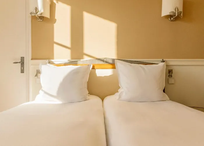 Saint Julien Готель